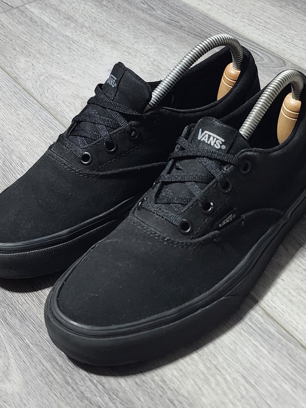 Vans Doheny Black Canvas Shoes Full Blacked Out Womens Size 9.5